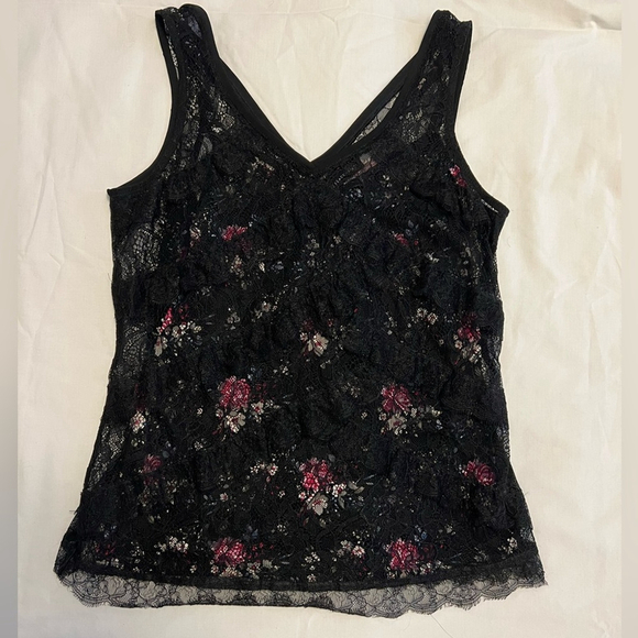 White House Black Market Tops - White House Black Market Black Flower Tank Top Under Ruffled Lace Tank Top Sz XS